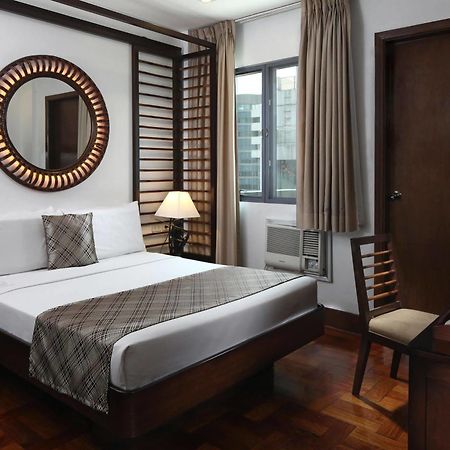 Manila Lotus Hotel Exterior photo